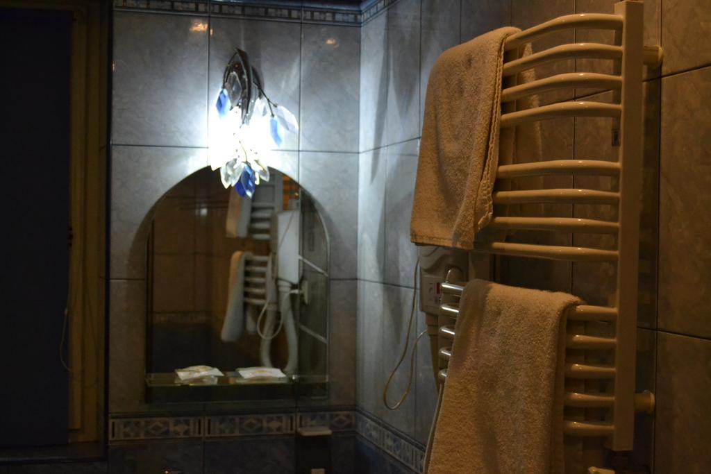 Argo Otel Lviv Dış mekan fotoğraf