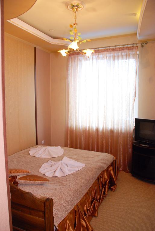 Argo Otel Lviv Dış mekan fotoğraf