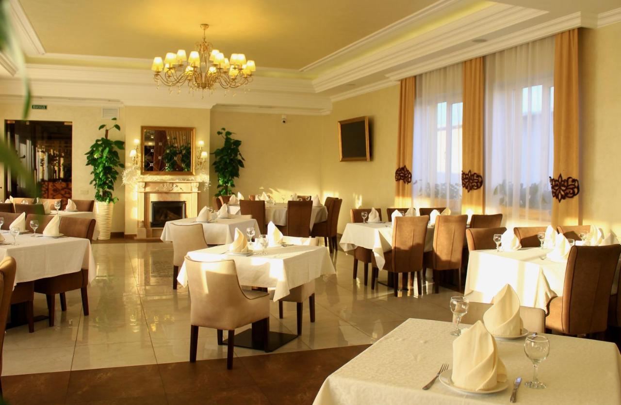 Argo Otel Lviv Dış mekan fotoğraf