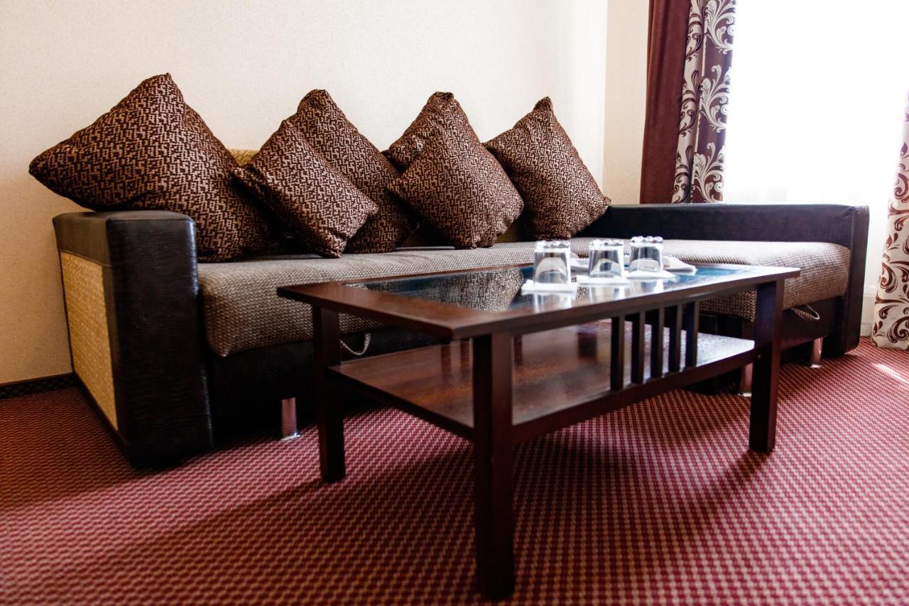 Argo Otel Lviv Dış mekan fotoğraf