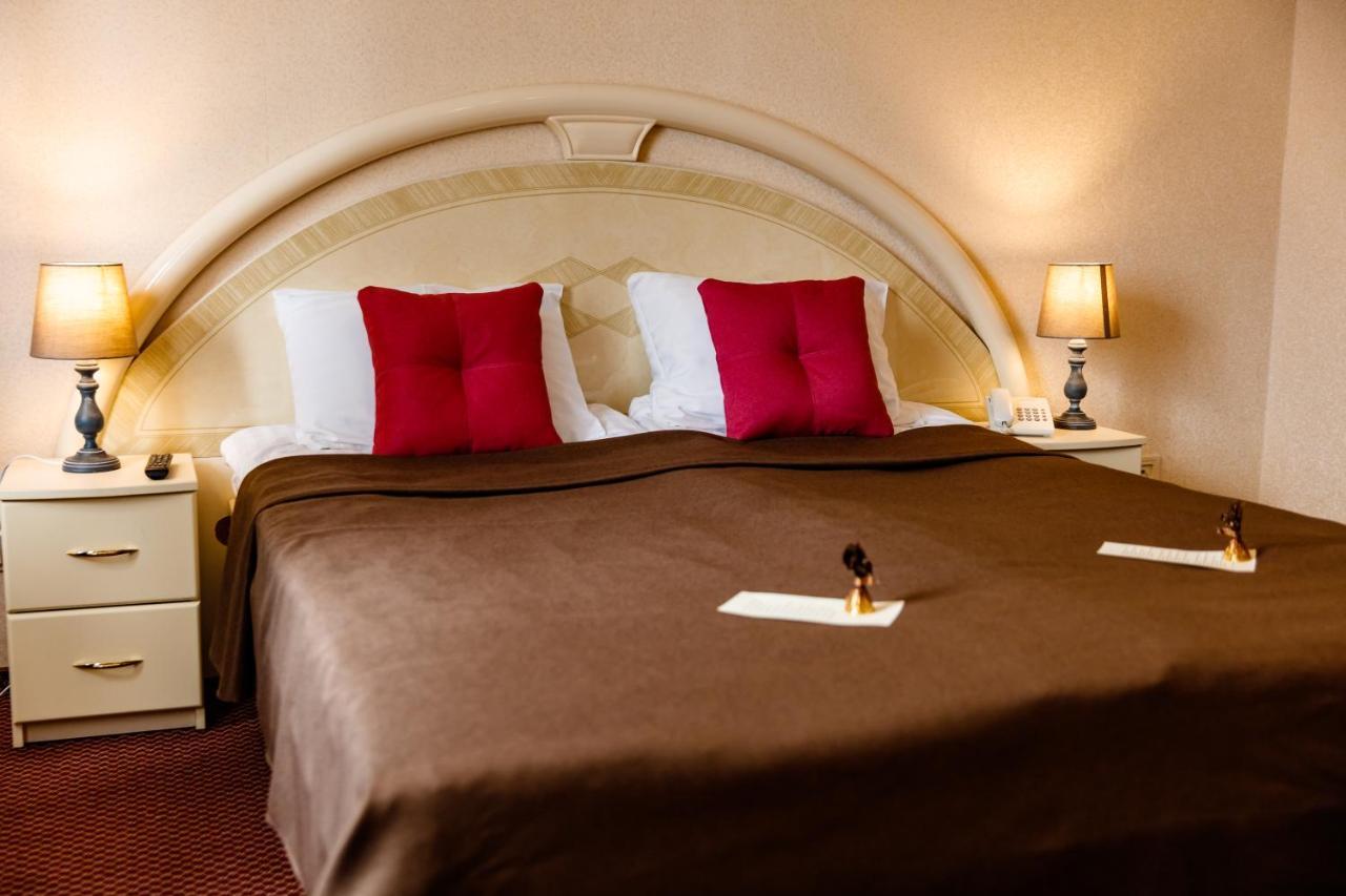 Argo Otel Lviv Dış mekan fotoğraf