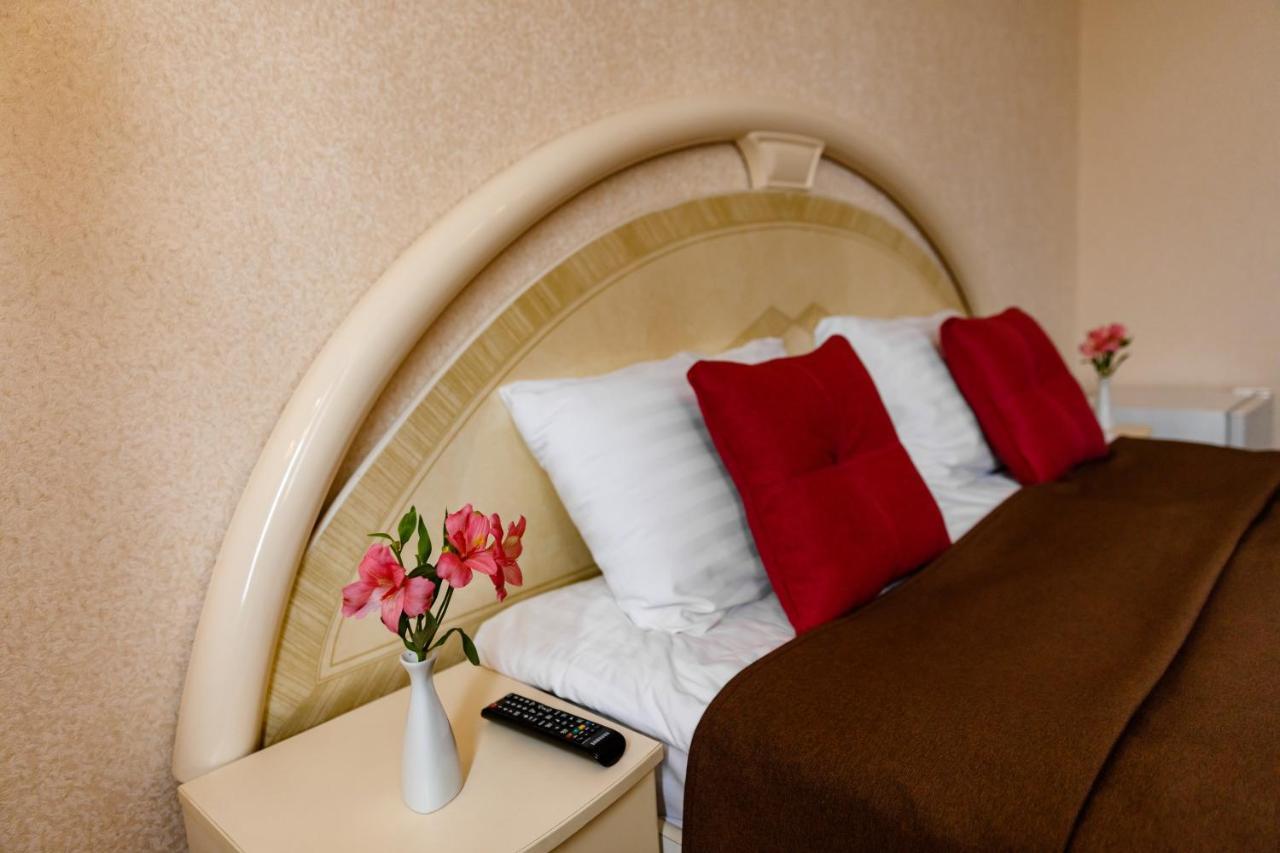 Argo Otel Lviv Dış mekan fotoğraf